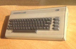 C64 dust cover